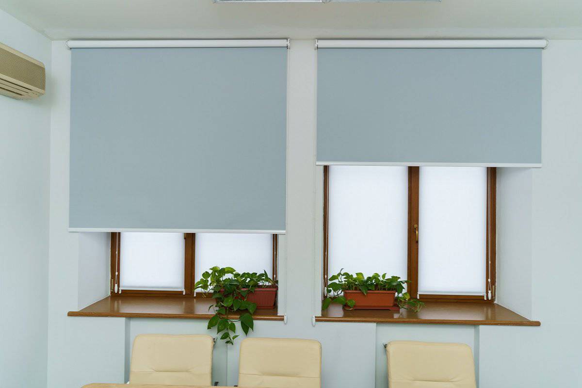 Влада Маріуполя закупить рулонних штор на понад 960 тис. грн, аби облаштувати приміщення для ВПО: деталі