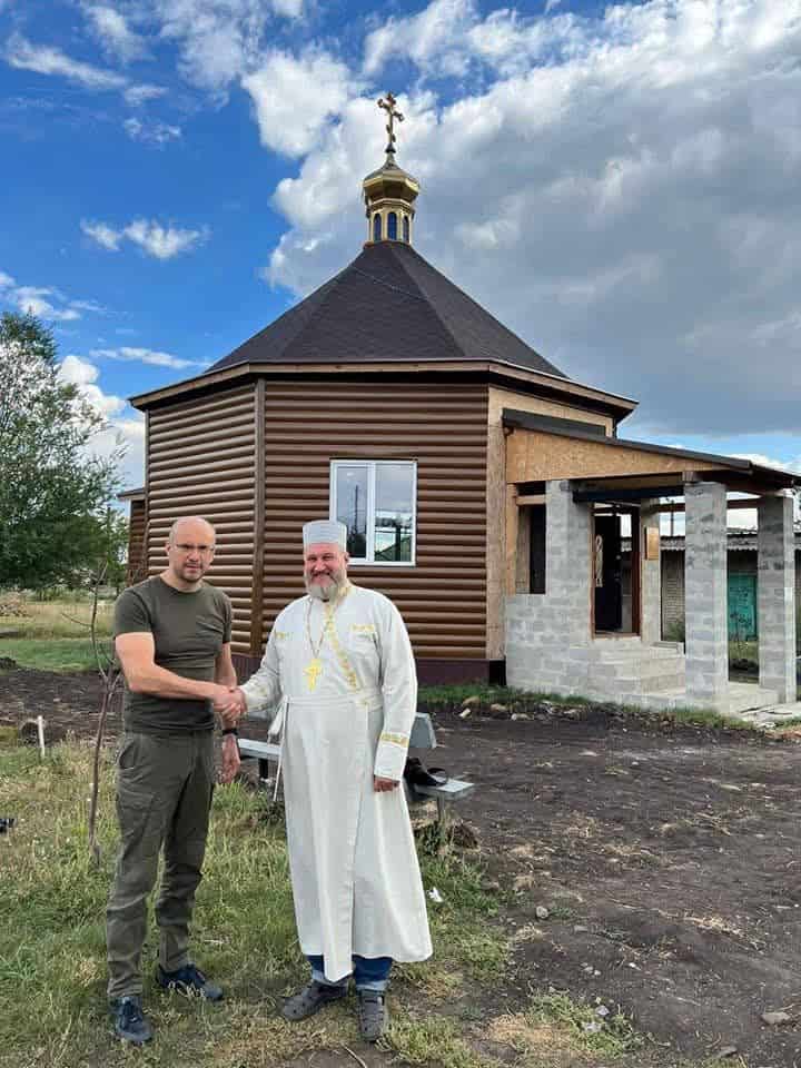 Росіяни знищили каплицю в Покровську