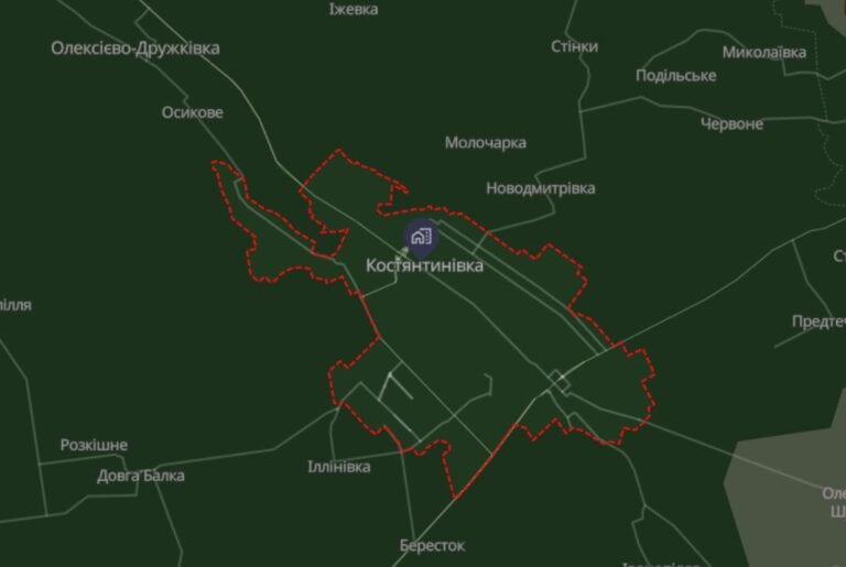 Перегляньте новину: Росіяни дроном атакували Костянтинівку: є поранений Росіяни дроном атакували Костянтинівку: є поранений
