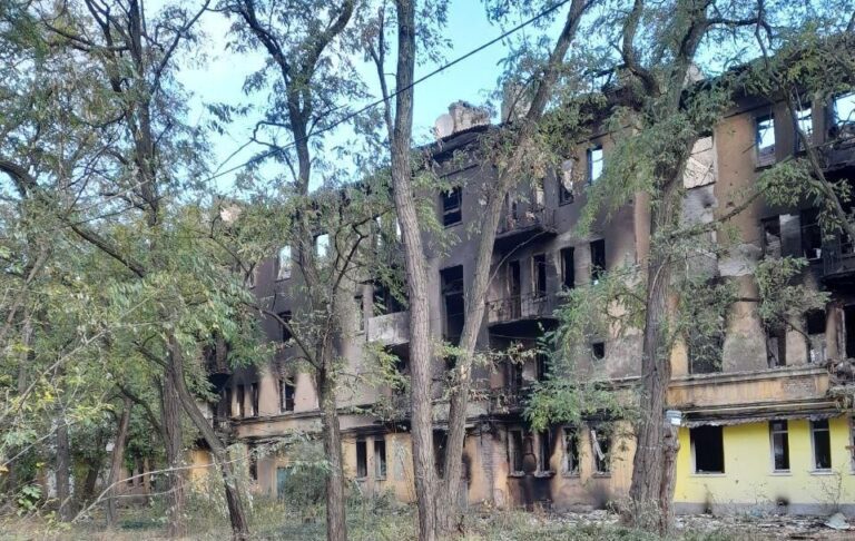 Перегляньте новину: Росіяни вдарили по Костянтинівці: є загиблий Росіяни вдарили по Костянтинівці: є загиблий