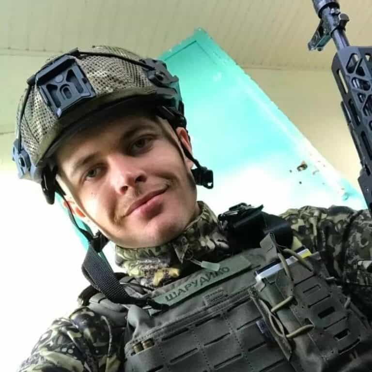 Даже после ранения до последнего отстреливался от россиян: почтим память военного Артура Шарудило