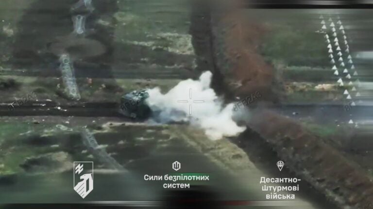 Украинские военные отбили новый механизированный штурм в районе Доброполья, который длился более шести часов, — «Азов»