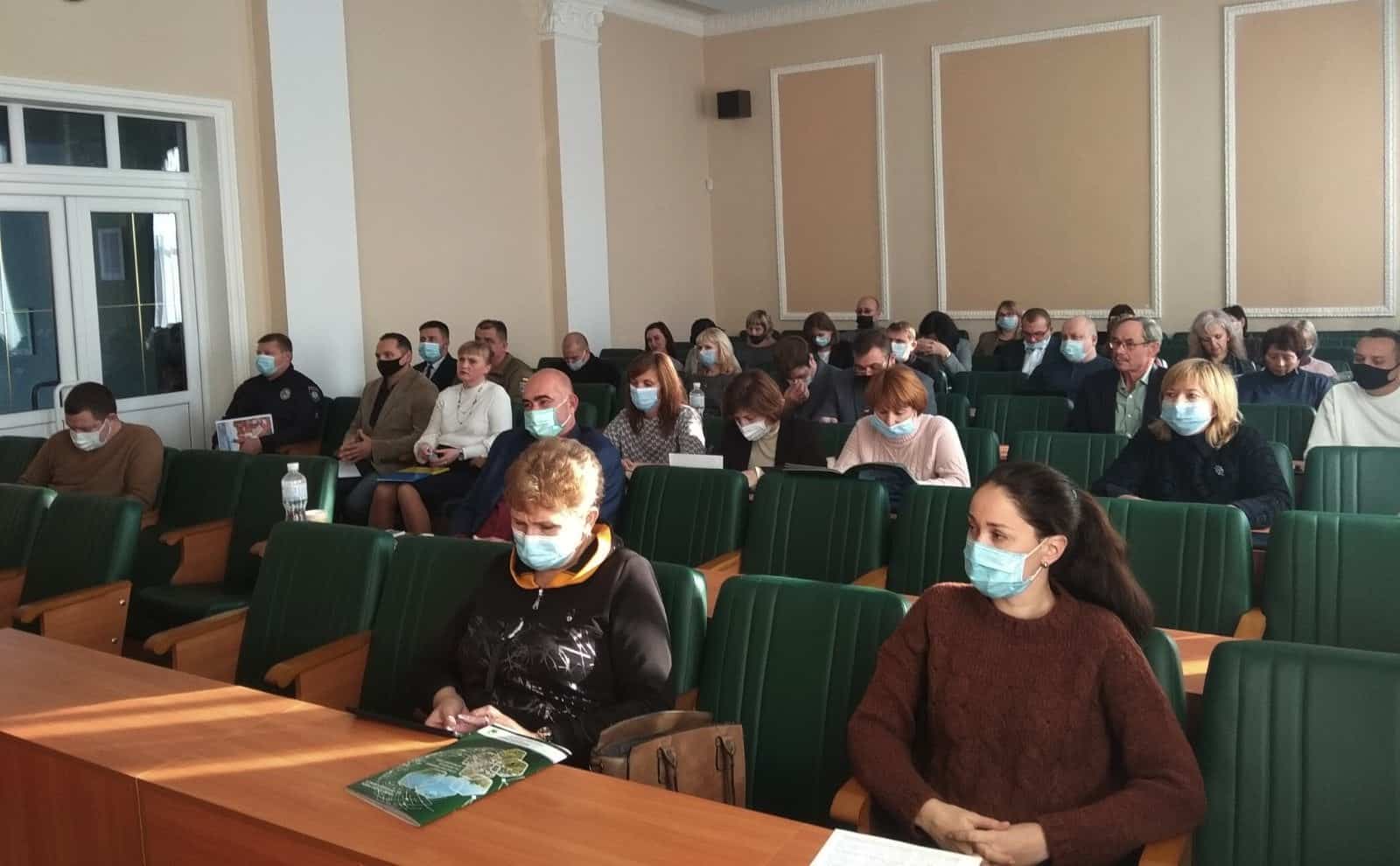 Депутати районних рад Донеччини: скільки залишаються на посадах восени 2025-го