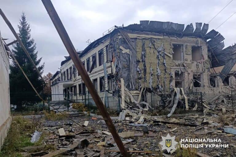 Обійшлося без загиблих цивільних, але в Костянтинівці та Добропіллі є поранені: як минуло 5 жовтня на Донеччині (ЗВЕДЕННЯ)