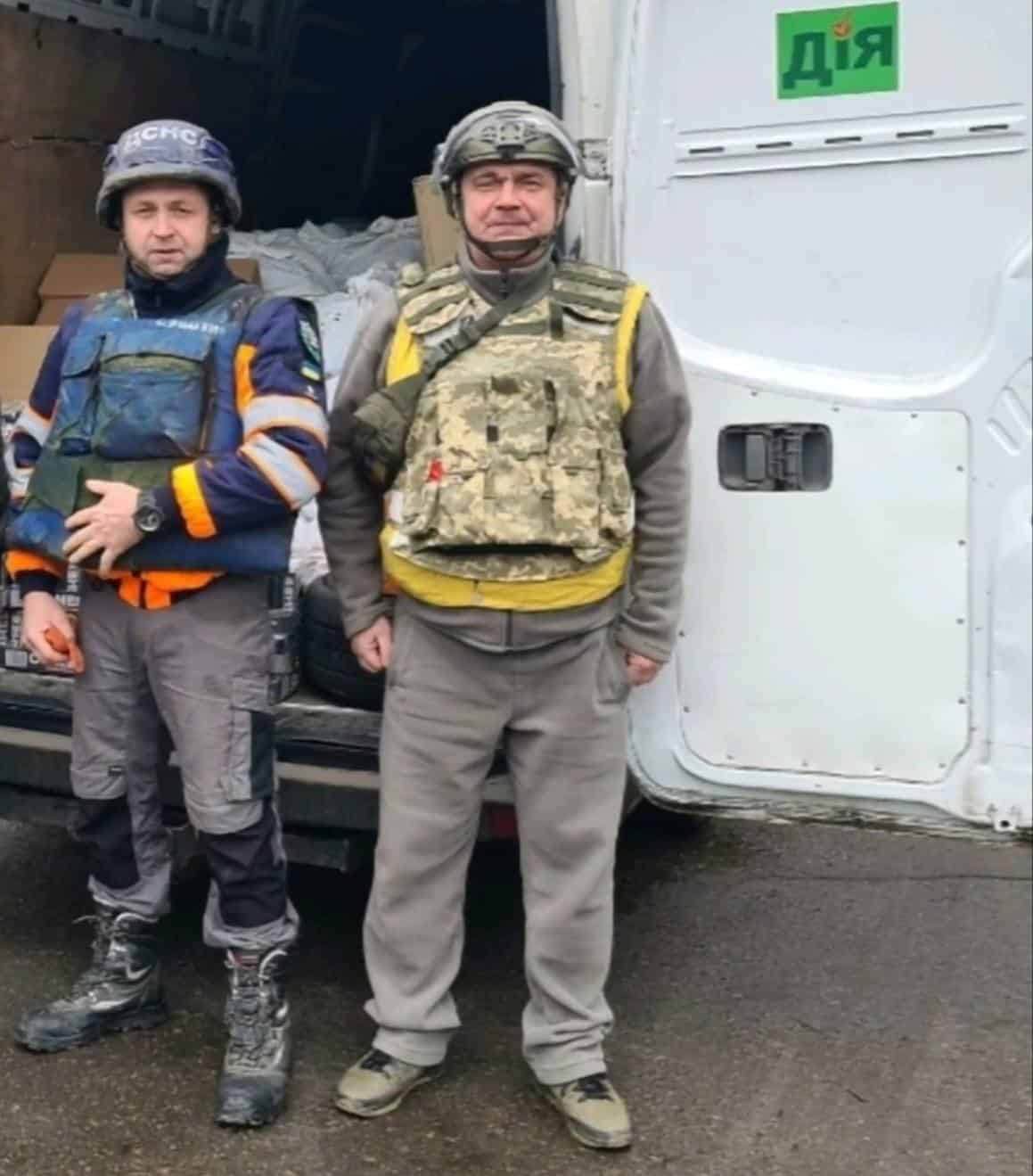 Зображення до посту: “Коли чую, що лишилася бабуся чи діти, я вже не можу це ігнорувати” — волонтер з Донеччини про евакуацію людей з прифронтових територій