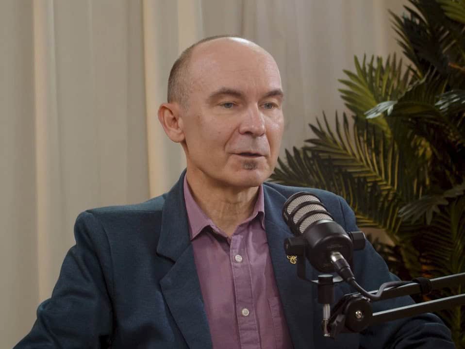 Зображення до посту: Пошуки себе навмання: як формувались ЛҐБТІК+ спільноти на Донеччині між 1991 та 2014 роками