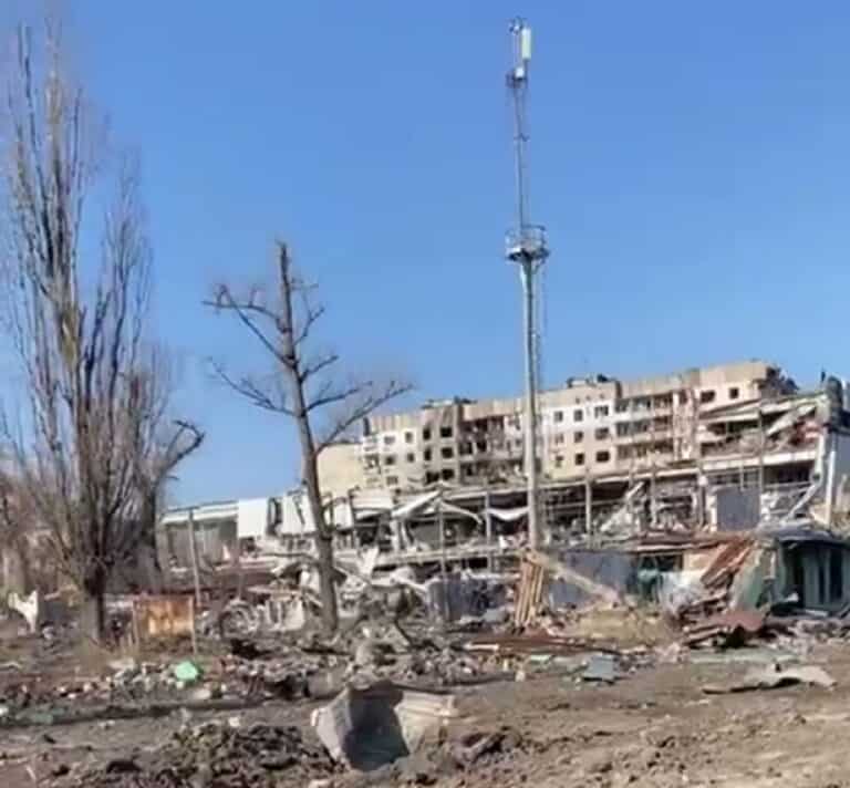Перегляньте новину: Россияне приостановили восстановление оккупированной Авдеевки: как они это объясняют Россияне приостановили восстановление оккупированной Авдеевки: как они это объясняют