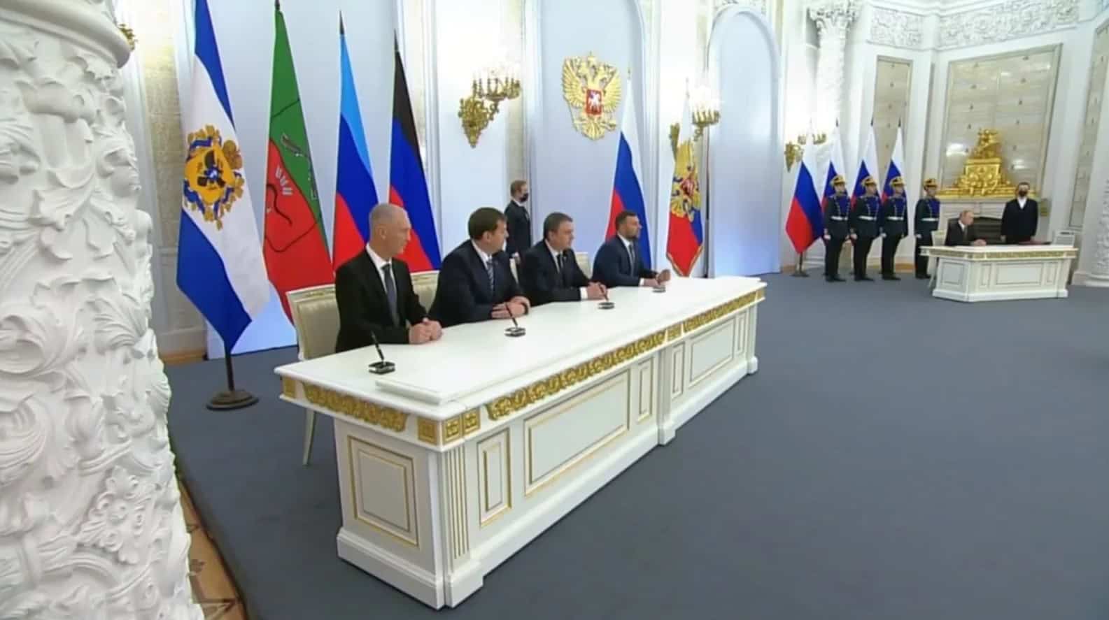 Зображення до посту: Від “нас кинув Путін” до подяк у Кремлі: біографія ватажка т.з. “ДНР” Дениса Пушиліна