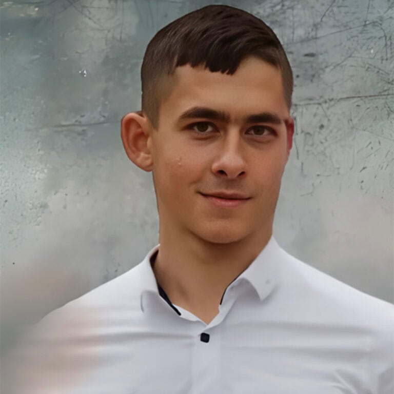 В 19 лет уже работал на ферме: вспомним Максима Николабая из села Константинополь Великоновоселковской громады