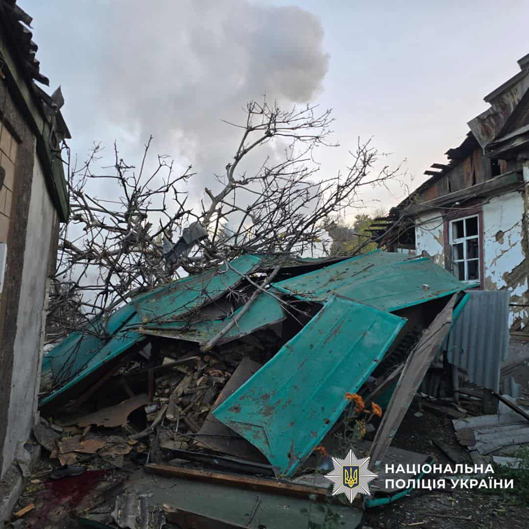 Зображення до посту: Вісім загиблих і 19 поранених: роcіяни масовано обстрілювали Донеччину 30 жовтня (ЗВЕДЕННЯ)