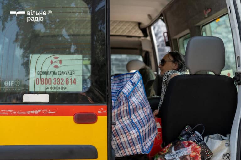 Перегляньте новину: Від початку евакуації з Донеччини виїхали понад 1,3 млн людей. Скільки залишаються у громадах Від початку евакуації з Донеччини виїхали понад 1,3 млн людей. Скільки залишаються у громадах