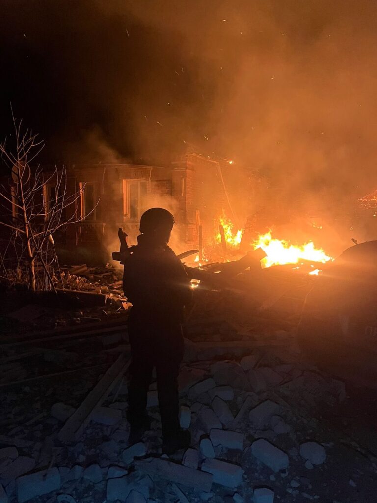 За сутки на Донетчине двое гражданских ранены из-за обстрелов: как прошло 19 ноября в регионе (СВОДКА)