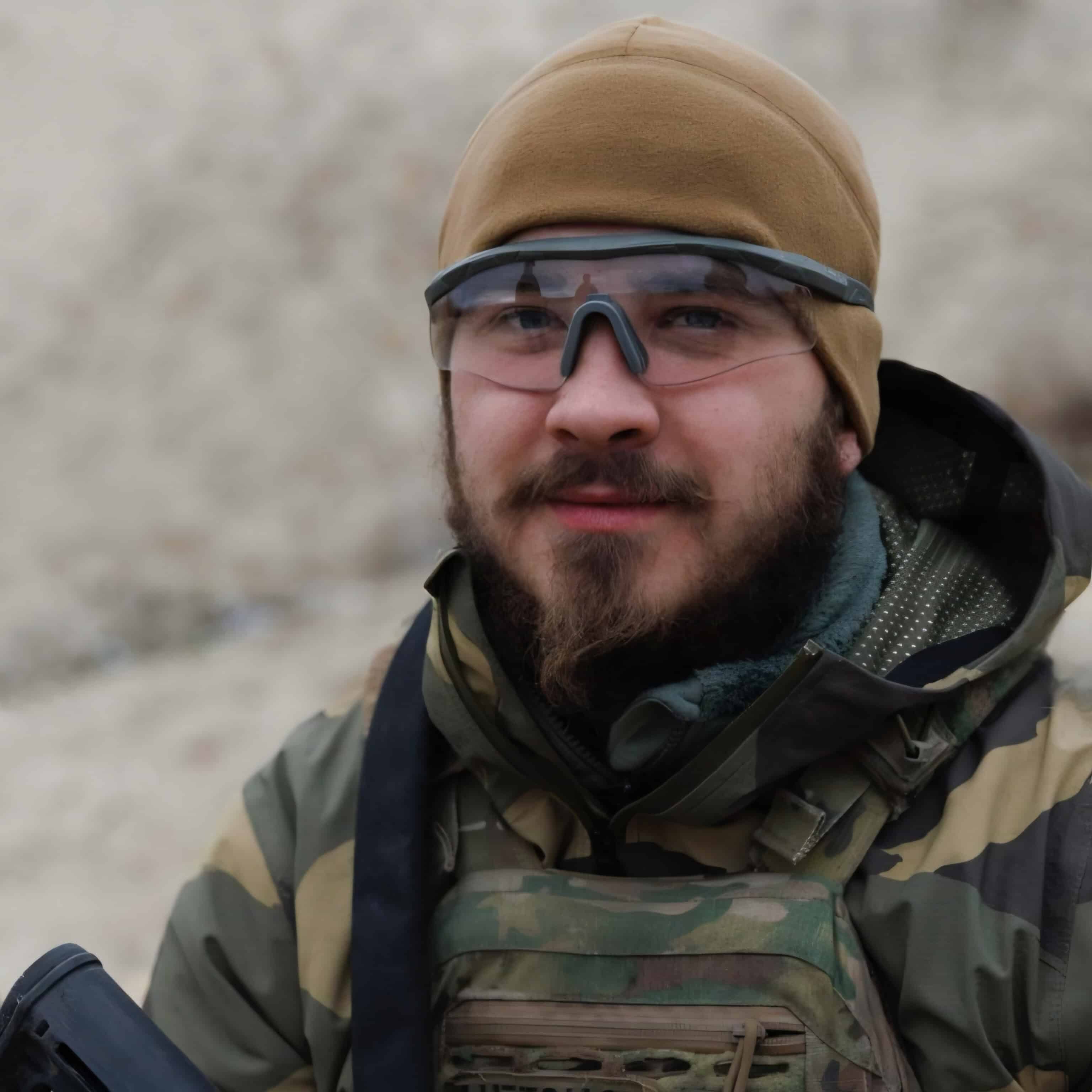 Військовий Віктор Хетчиков. Фото: Instagram/mariupol_ultras