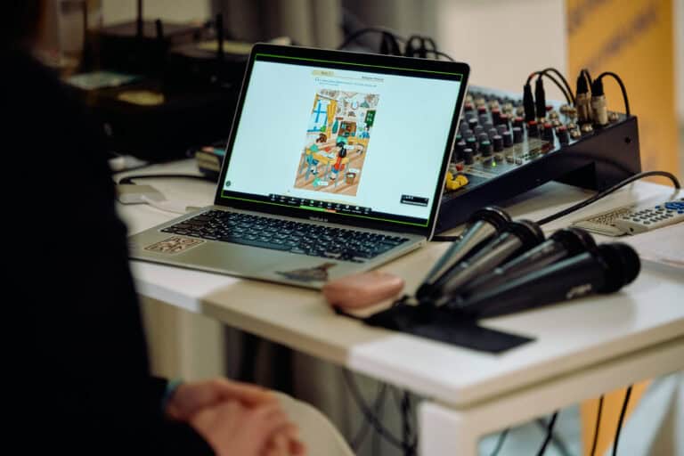 Надазовские греки создадут первый украиноязычный учебник по изучению урумского языка и литературный сборник (детали)