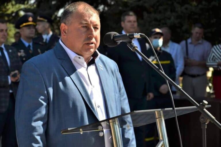 609 тысяч гривен за девять месяцев: сколько заработал глава Сартанской военной администрации и его заместители в 2025 году