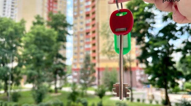 Как переселенцам с УБД и инвалидностью с 1 декабря подать заявку на 2 млн грн компенсации за жилье в оккупации (инструкция)