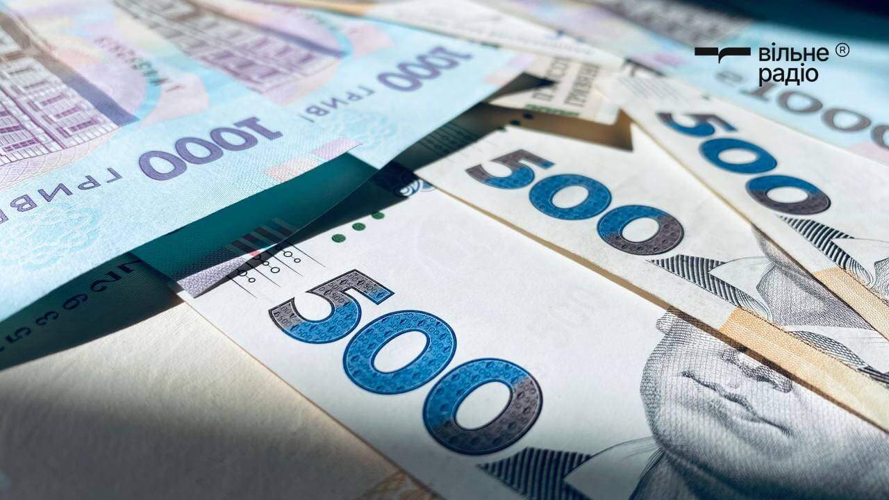 Скільки у 2025 році в Мирненській громаді залишилось працівників і яку оплату вони отримують з бюджету