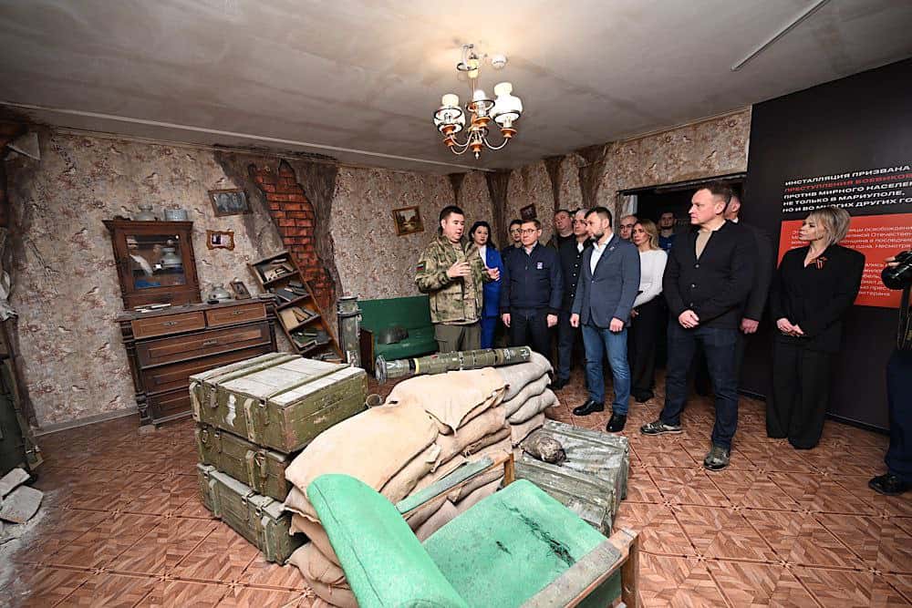 Зображення до посту: “Звели на місці руїн”: окупанти відкрили у Маріуполі музей, присвячений Другій світовій війні та вторгненню в Україну