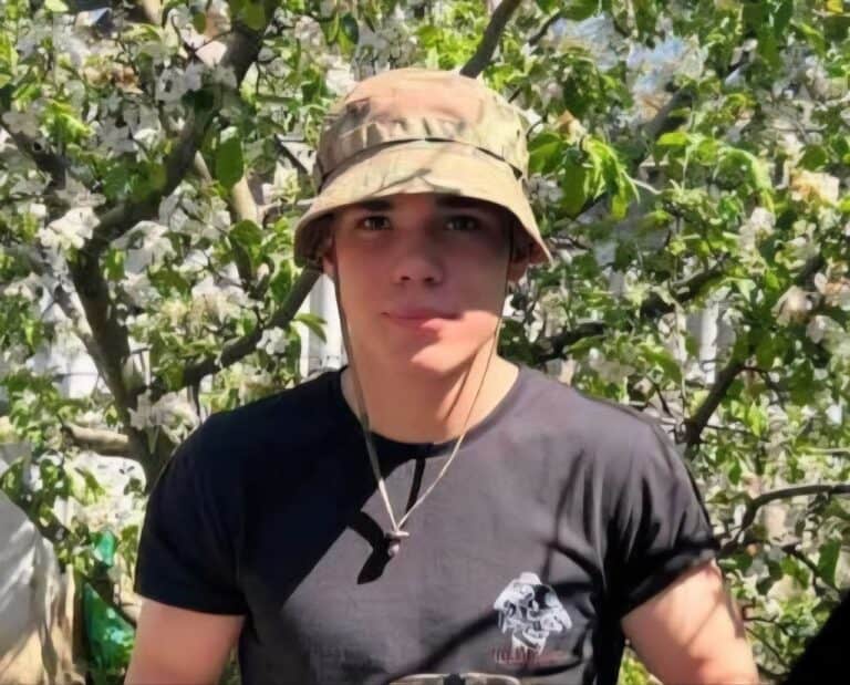 Ждал совершеннолетия, чтобы уйти на фронт: вспомним военного Даниила Филипчука