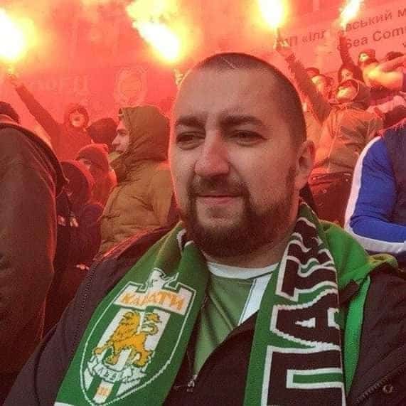 Зображення до посту: Батько трьох дітей та відданий шанувальник “Карпат”: згадаємо військового Тараса Чучмана, який загинув на Донеччині