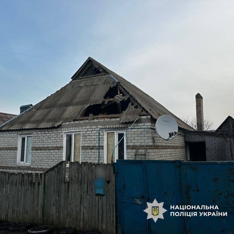 Четыре человека погибли, еще столько же — ранены в результате российских ударов: сутки 22 ноября в Донецкой области (СВОДКА)