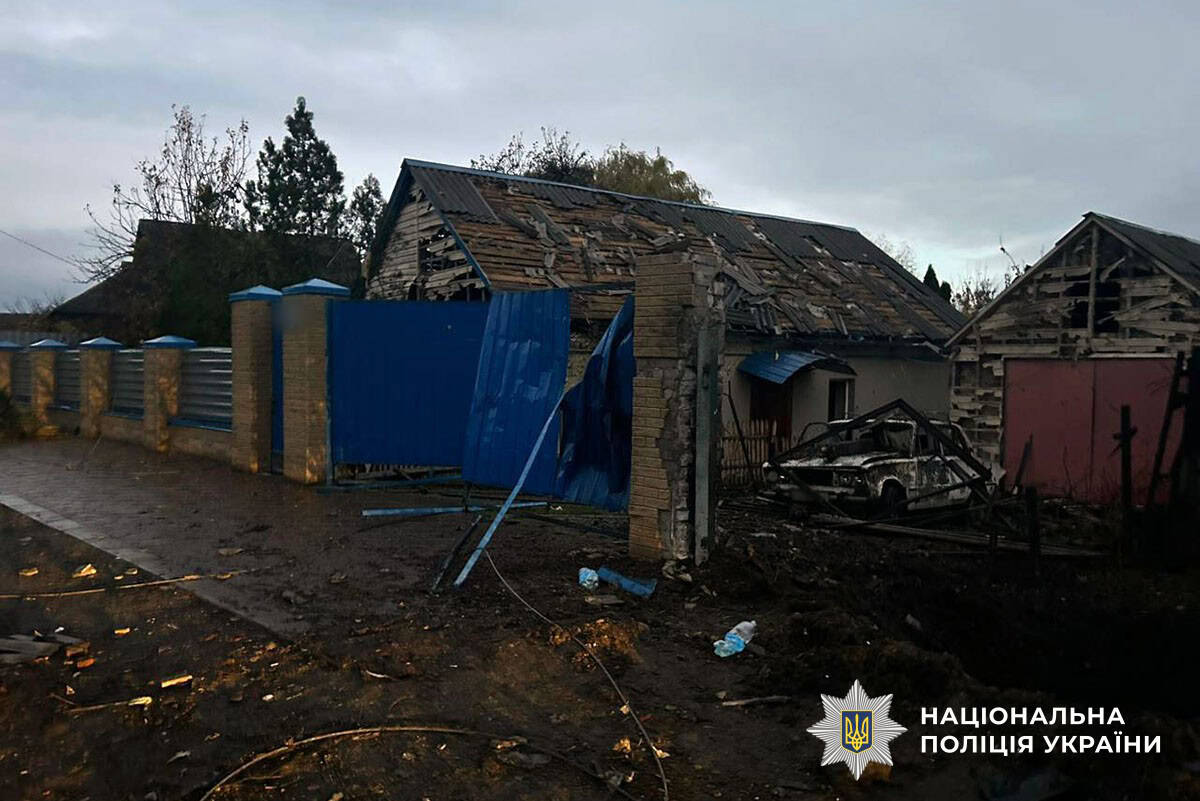 Зображення до посту: П’ятеро загиблих та двоє поранених: якими були наслідки російських ударів по Донеччині 1 листопада (ЗВЕДЕННЯ)