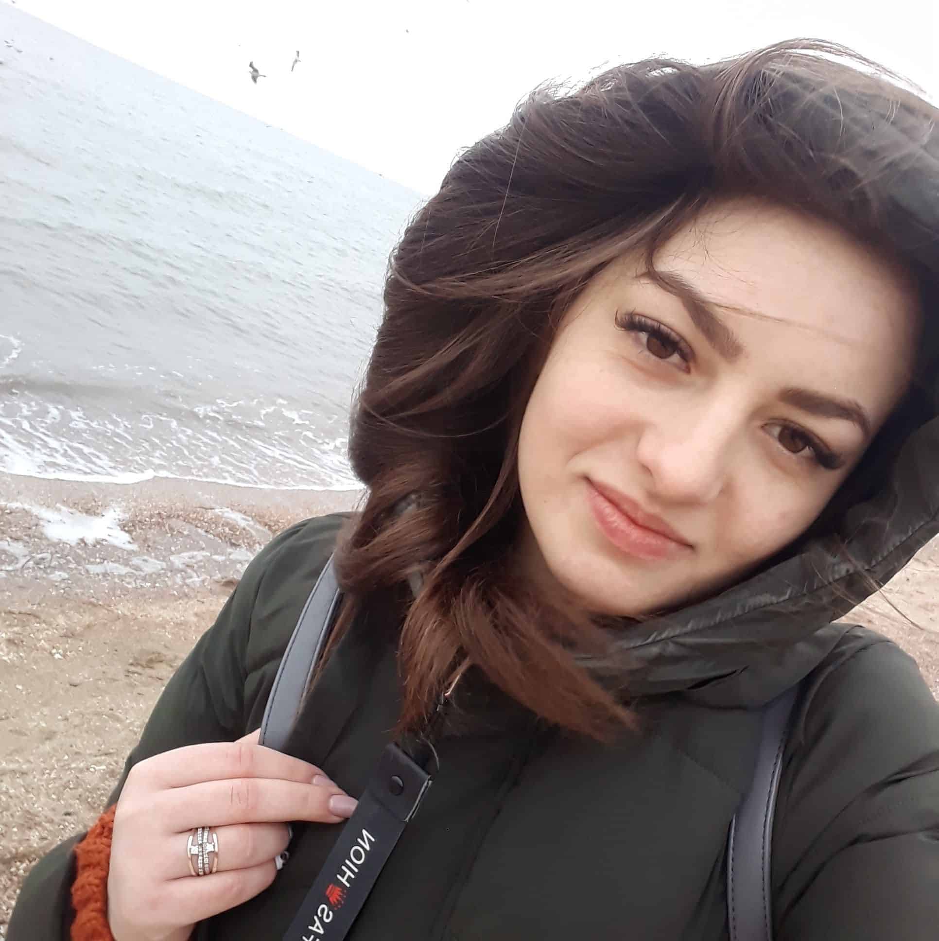 Євгенія Бабакова, Маріуполь