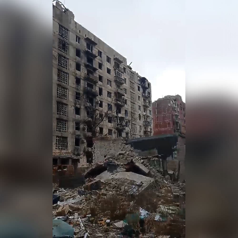 Багатоповерхівка по вулиці Ювілейна №67 у Бахмуті, листопад 2025 року