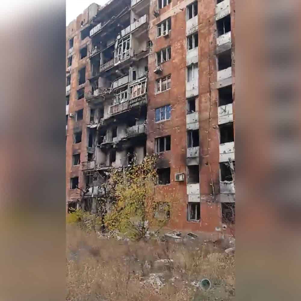 Багатоповерхівка по вулиці Ювілейна №69 у Бахмуті, листопад 2025 року