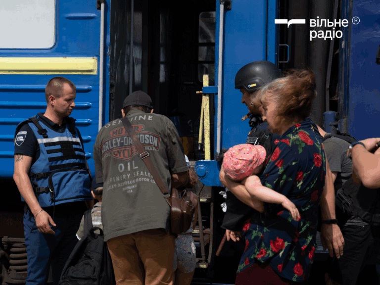 В Александровской громаде проживает уже около 8 тысяч переселенцев: работают все службы и пункты несокрушимости