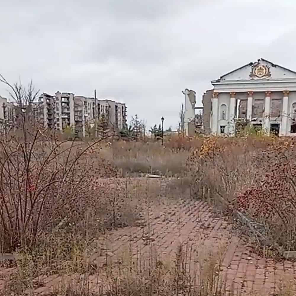 Територія “Алеї троянд” у західній частині Бахмута, листопад 2025 року