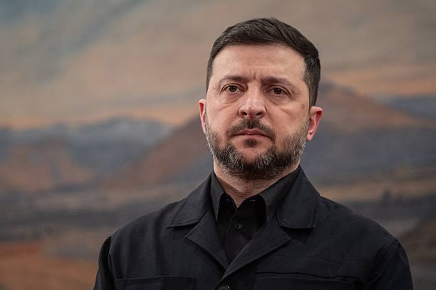 Территории, ЗАЭС и гарантии безопасности: Зеленский обозначил “красные линии” Украины перед переговорами