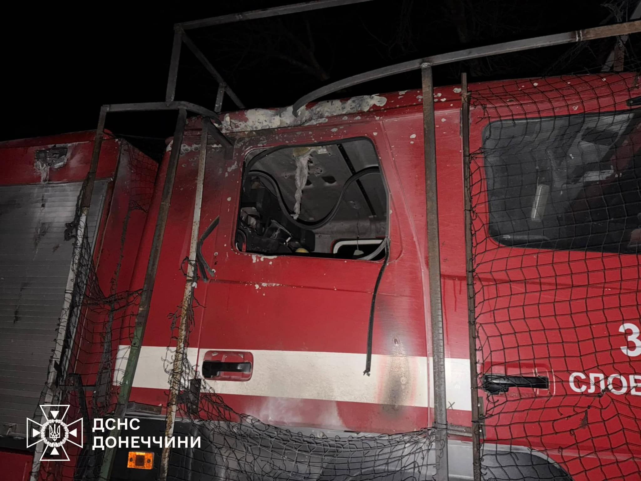 Автомобіль рятувальників обстріляли у Дружківці