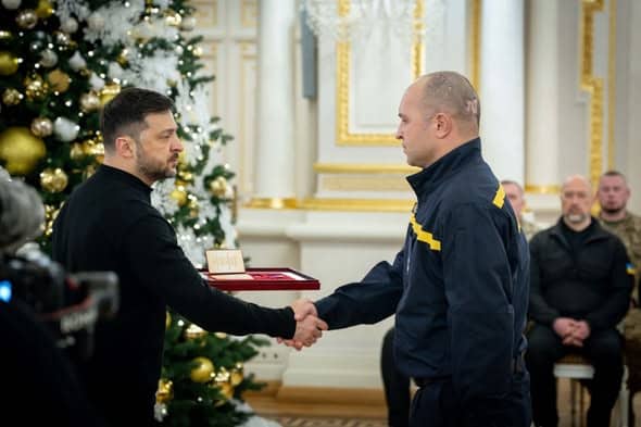 Спасателю из Донецкой области Сергею Бабенко присвоили звание Герой Украины