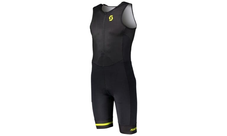 Велоодяг – хіба потрібна спеціальна амуніція?