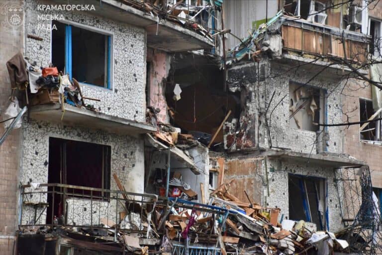 В Краматорске спасатели завершили работы на месте российского удара 1 декабря: каковы окончательные последствия
