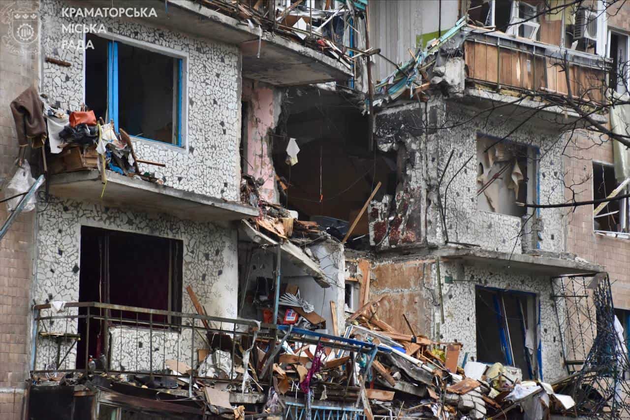 Двоє загиблих, п'ятеро поранених: остаточні наслідки удару по Краматорську 1 грудня
