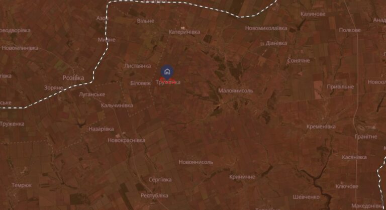 Українські військові атакували російську ремонту базу у Маріупольському районі: що відомо