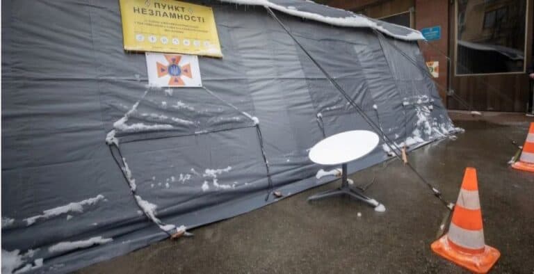 Во всех “пунктах незламности” должен быть энергонезависимый интернет: новые правила