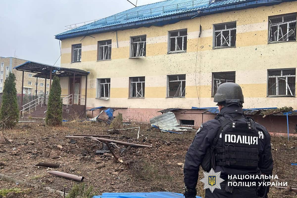 Руйнування цивільної інфраструктури на Донеччині після 1591 російського удару за добу.