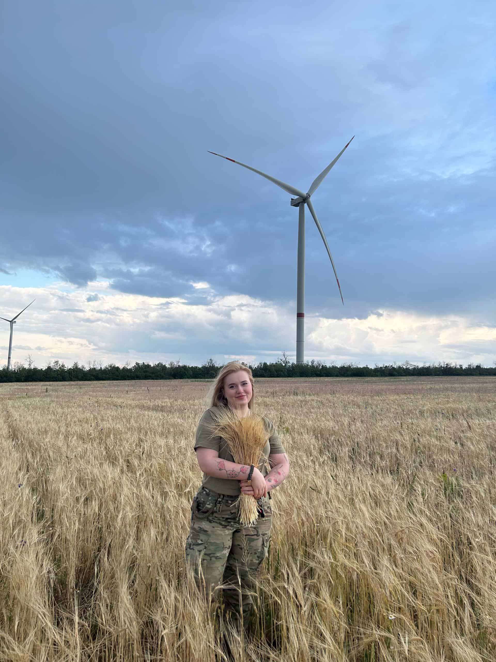 Зображення до посту: “Відразу було таке усвідомлення, що я вдома”: захисниця з “Холодного Яру” — про коріння, патріотизм жителів Донеччини та втрату коханого на війні