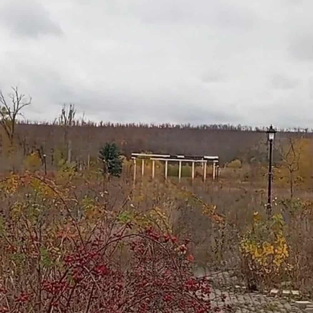 “Алея трояд” у Бахмуті в листопаді 2025 року