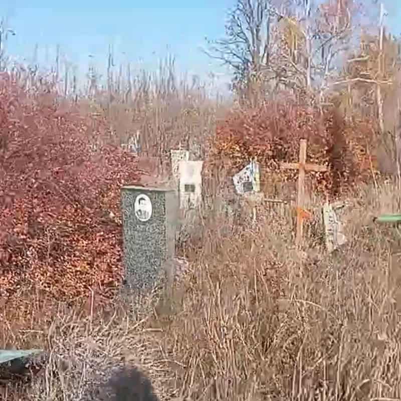 Маріупольське кладовище у Бахмуті, листопад 2025 року
