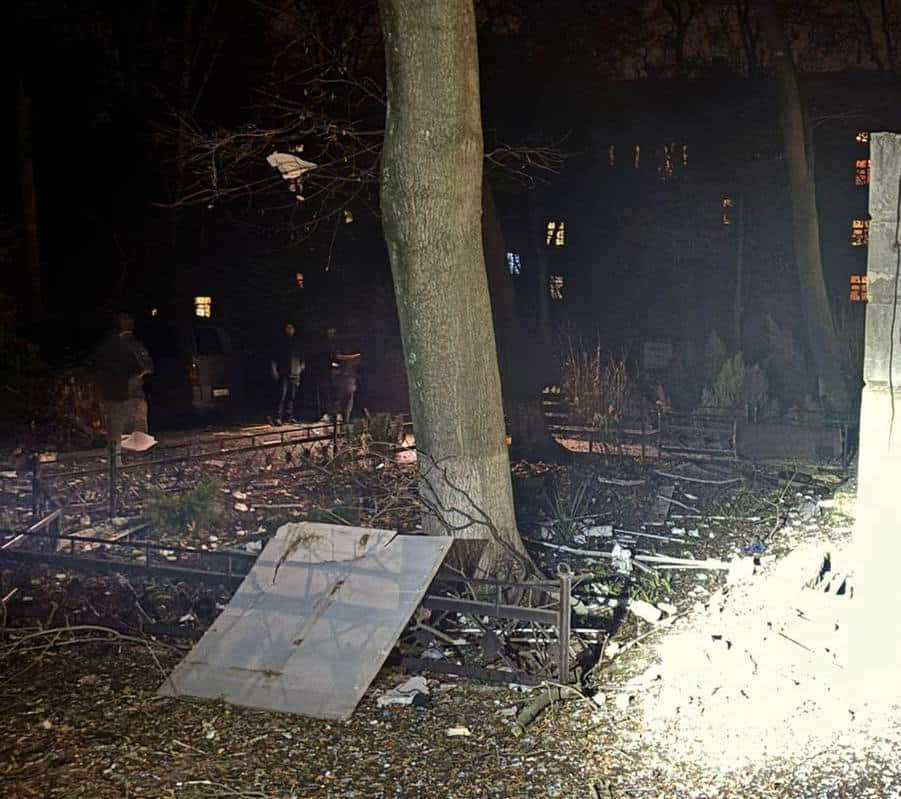 Наслідки російських ударів по Краматорську за 11 грудня 2025 року. Фото: Краматорська міська рада