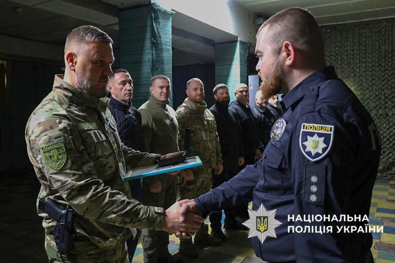 Полицейские Донетчины получили награды за отважную службу