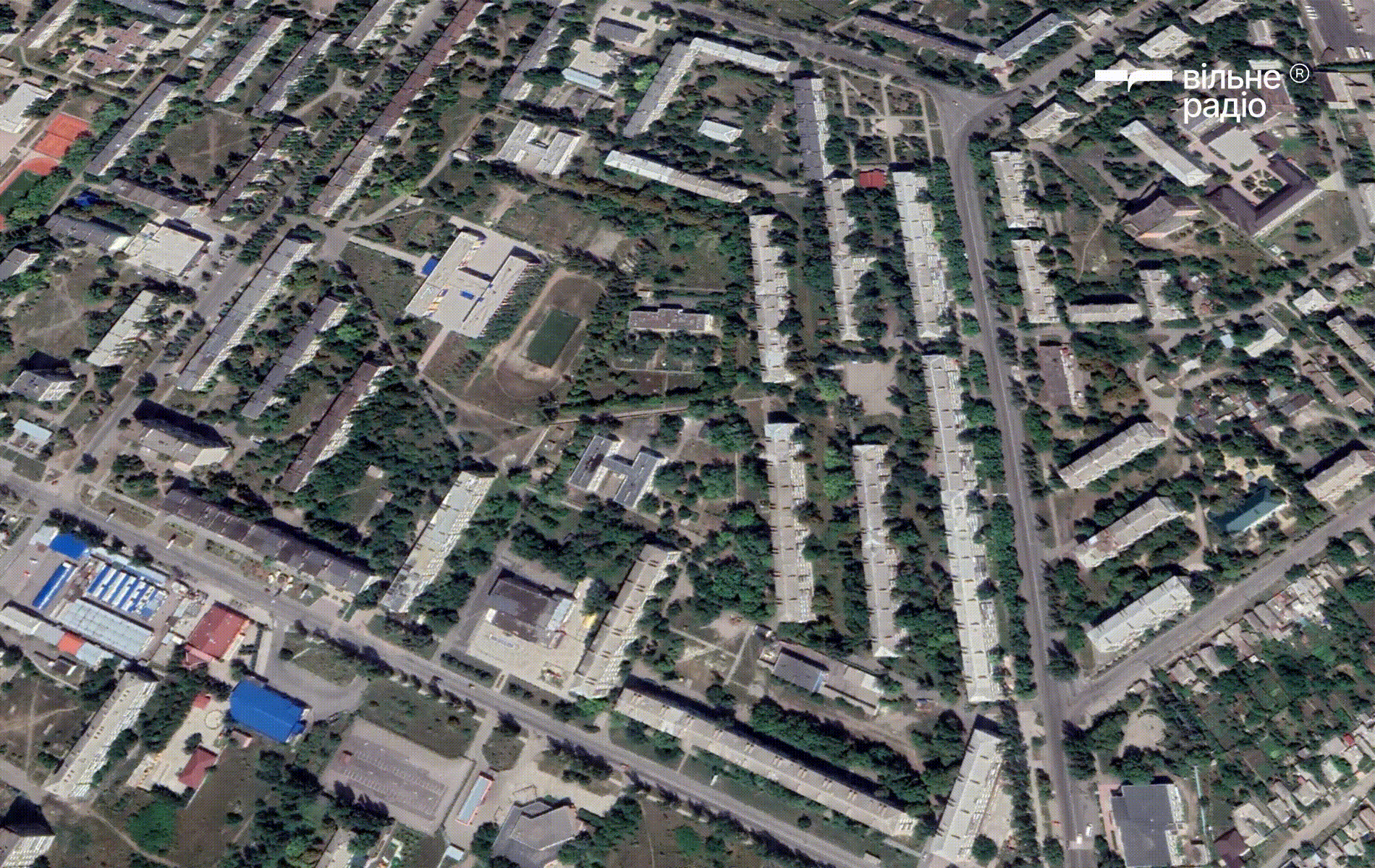 Бахмут у серпні 2022 року та жовтні 2024 року