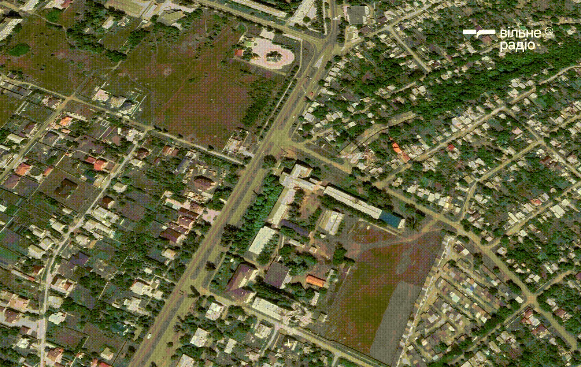 Бахмут у серпні 2022 року та жовтні 2024 року