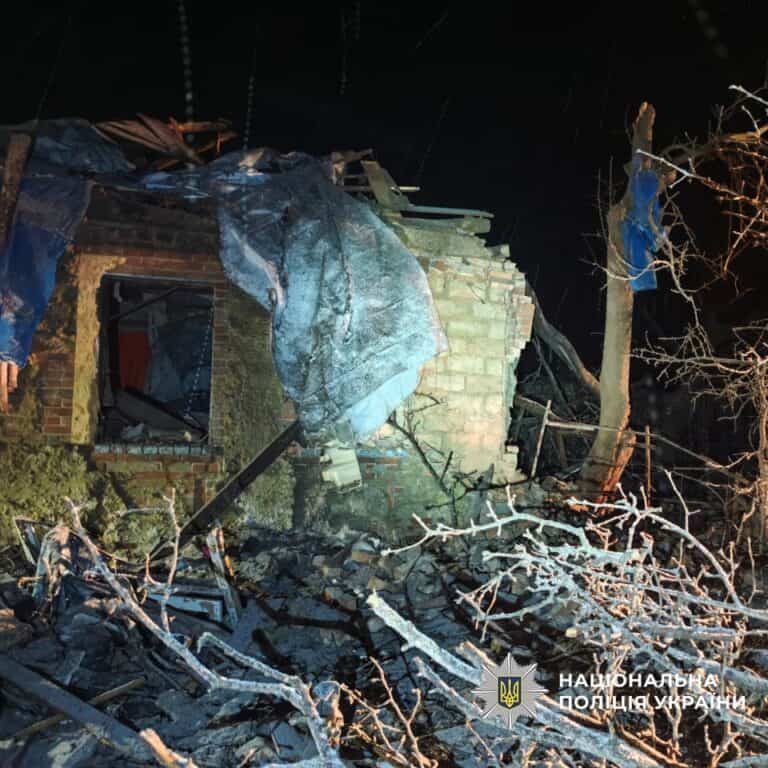 В течение 26 декабря в Донетчине в результате обстрелов пострадали двое гражданских. Как прошел день в регионе (СВОДКА)