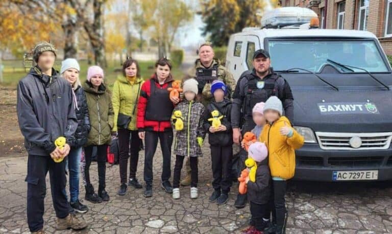 В Дружковской громаде остаются 212 детей в 178 семьях: сколько уже эвакуировали