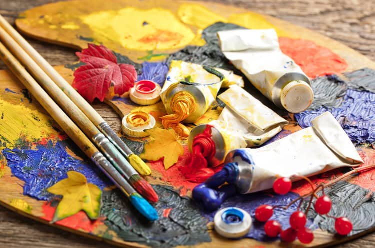 Педагогов Донетчины приглашают на областной конкурс искусства. Как принять участие